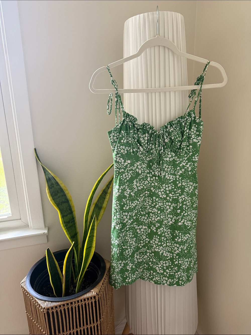 Park & Fifth Green Floral Tie-Strap Cami